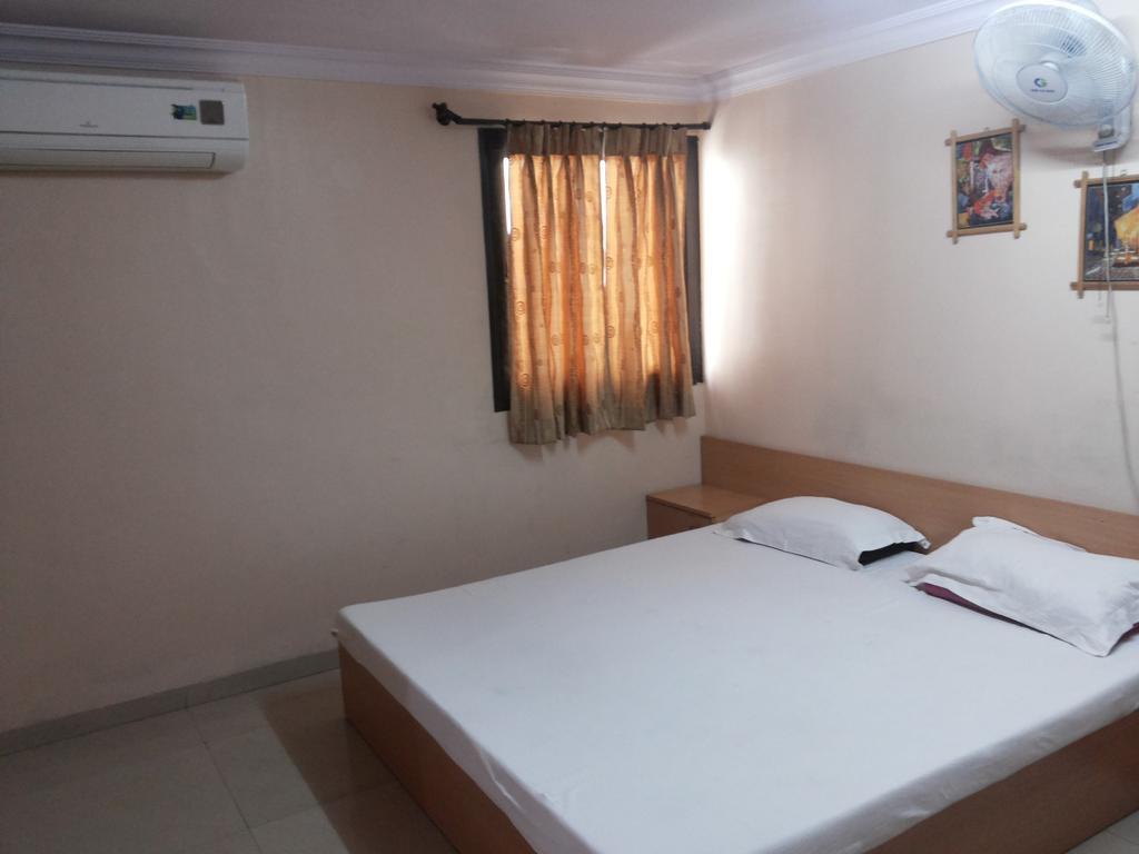 Lodge Smb Residency *