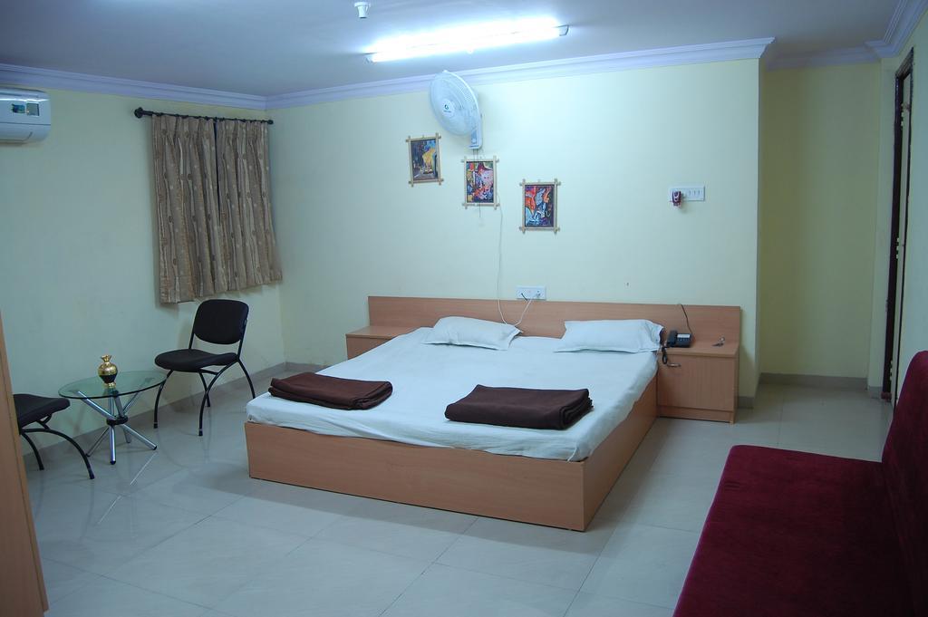 Smb Residency Lodge Indore